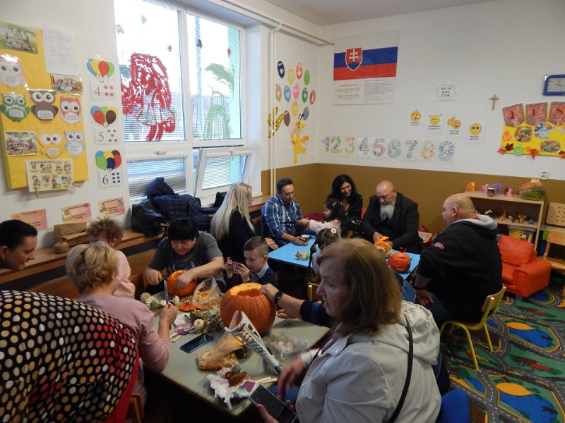 Mesiac ucty starsim 6.jpg